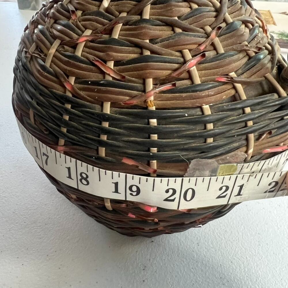 Vintage V Levante Bottle Spanish Woven Wicker Covered Brown Glass - Picture 12 of 13